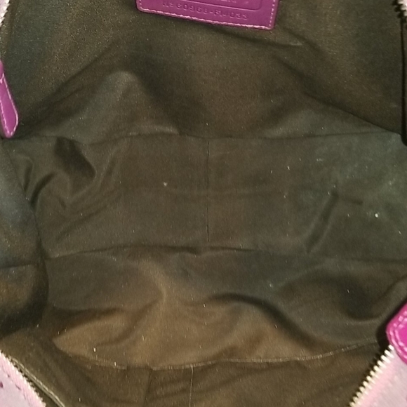 Coach Chelsea Horse & Carriage Convertible Bag - Picture 16 of 16